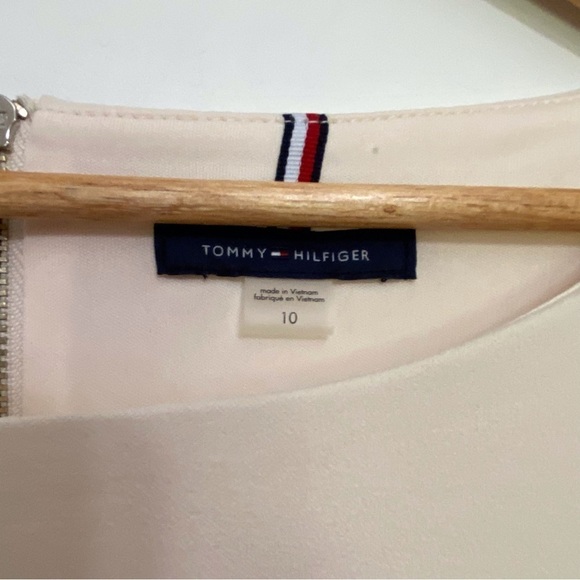 TOMMY Hilfiger dress ecru off white woven short sleeve summer flattering size 10 - Picture 3 of 16